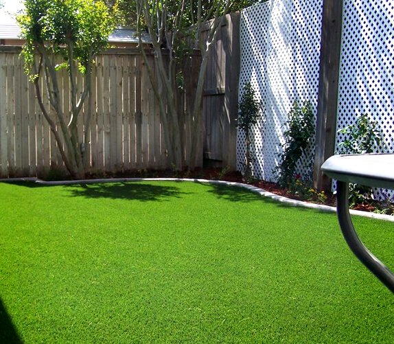 Elite Lawn Care Services In, Elite Lawn Care And Landscaping Ltd